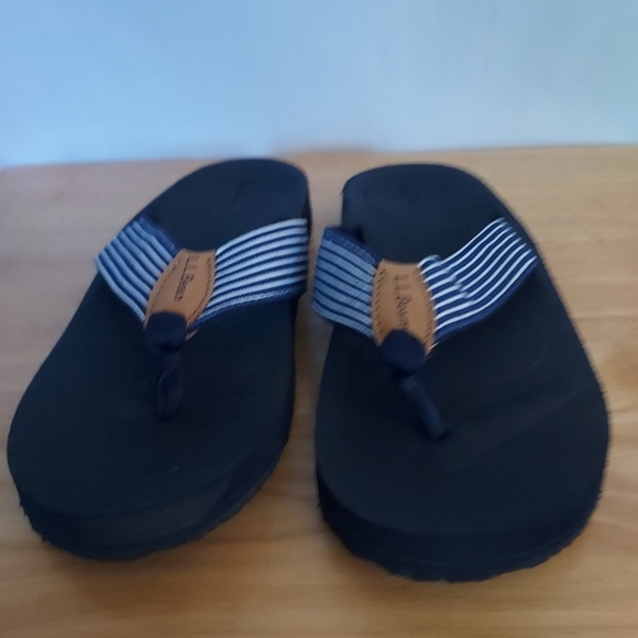 Black and White Striped Flip Flops - Picture 1 of 8